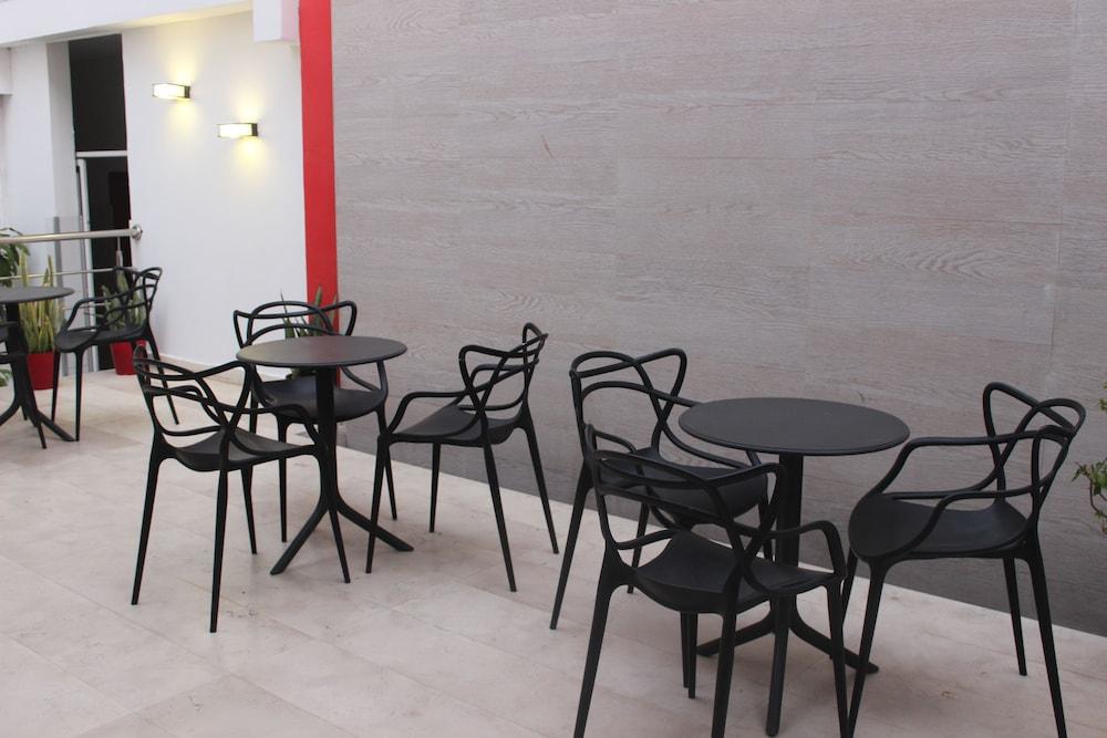 Hotel Monterrey Barranquilla  Bagian luar foto